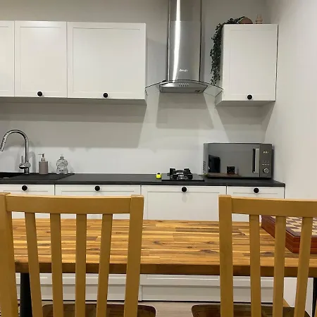 Studio Сasa de vacaciones Châteaubernard